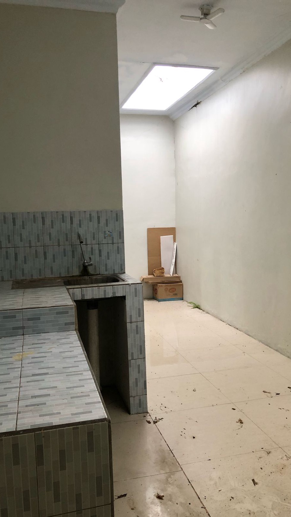 Rumah Minimalis Terawat di Perumahan Komersial jl Sudirman Garut