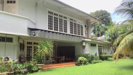 Rumah Mewah Berssih, Nyaman, Asri, Di Kebayoran Baru, Jakarta Selatan