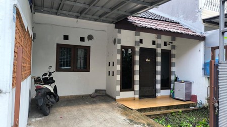 Rumah Siap Huni Lokasi Strategis dan Hunian Nyaman @Bintaro