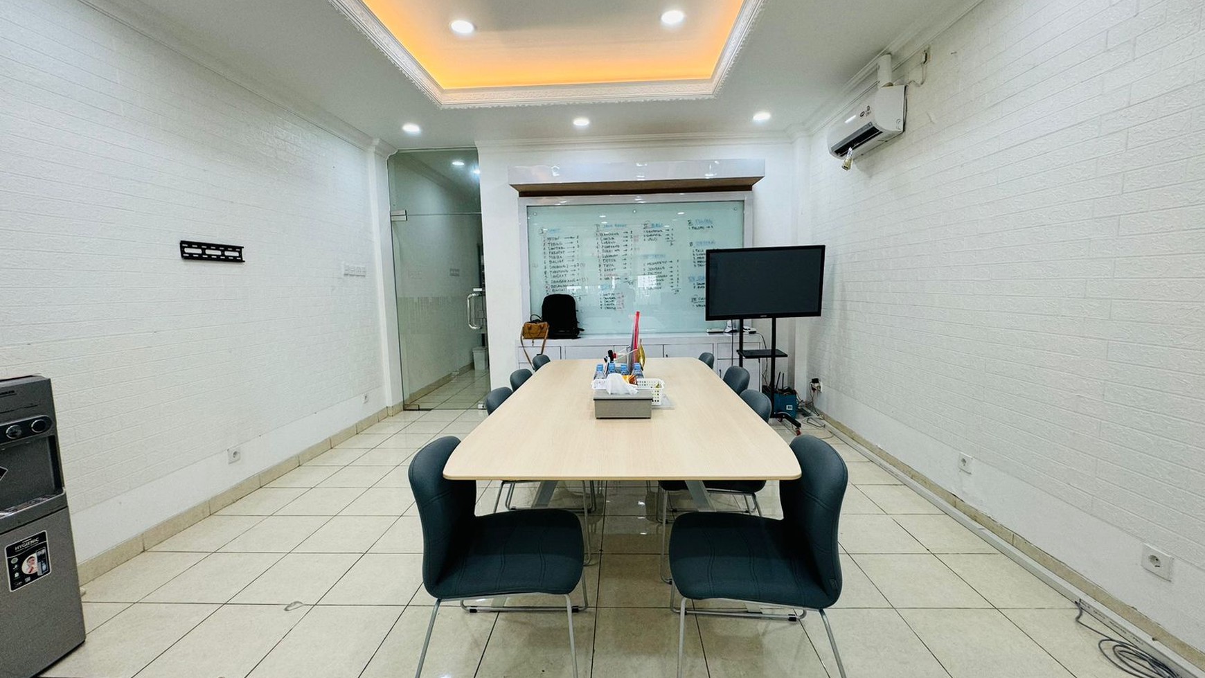 Ruko Siap Pakai Semi Furnished dan Kawasan Strategis @Tebet