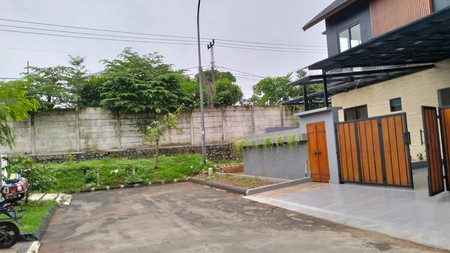 Rumah Siap Huni dengan Bangunan Baru dan Strategis @BSD