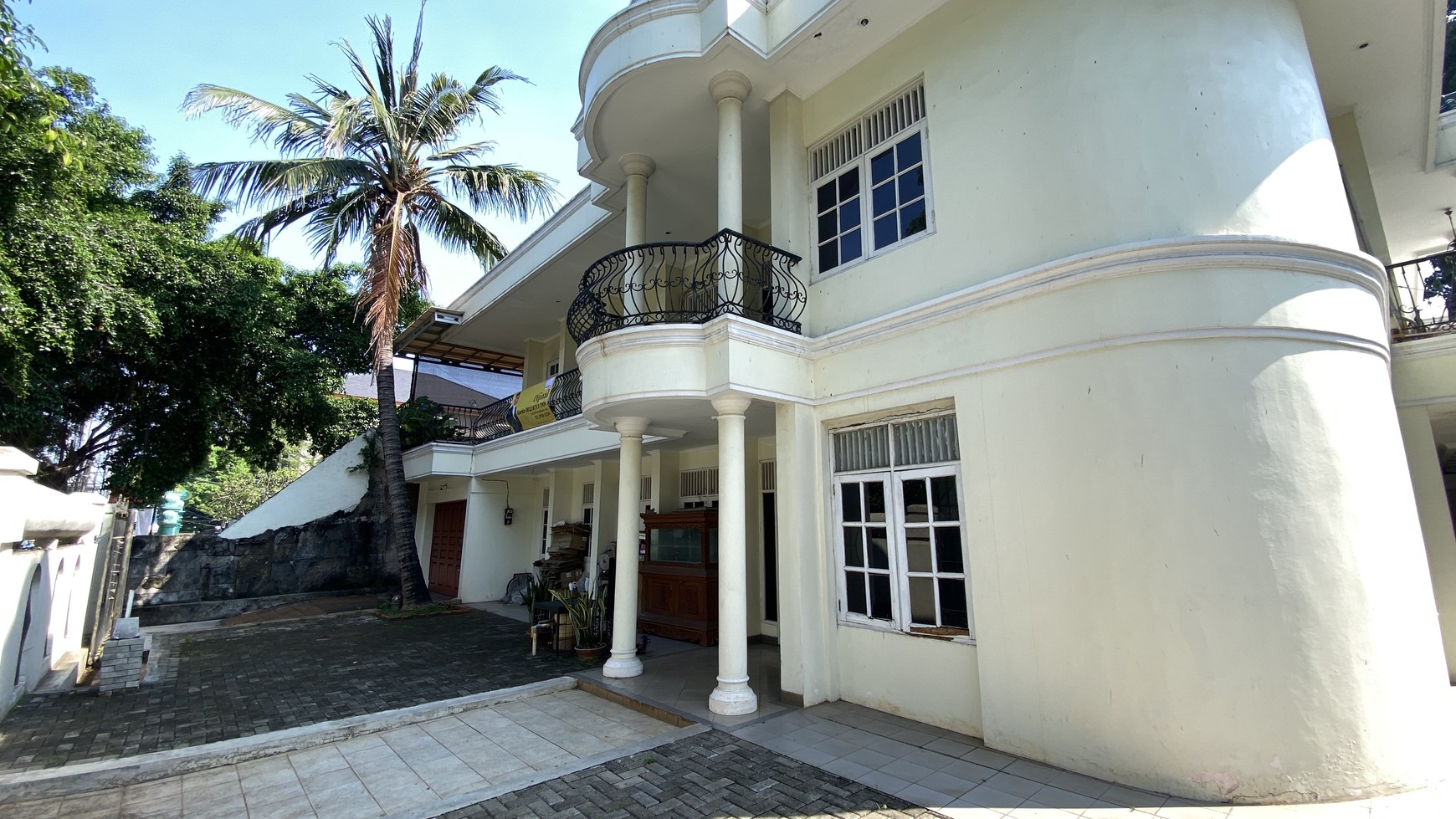 Rumah Hitung Tanah Area Cipete