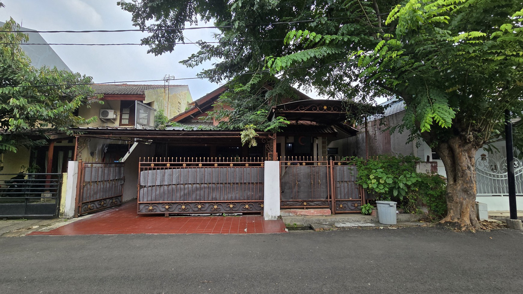 Rumah Bagus Siap huni di Jl Tanjung Rancho Indah, Tanjung Barat,  Jakarta Selatan 