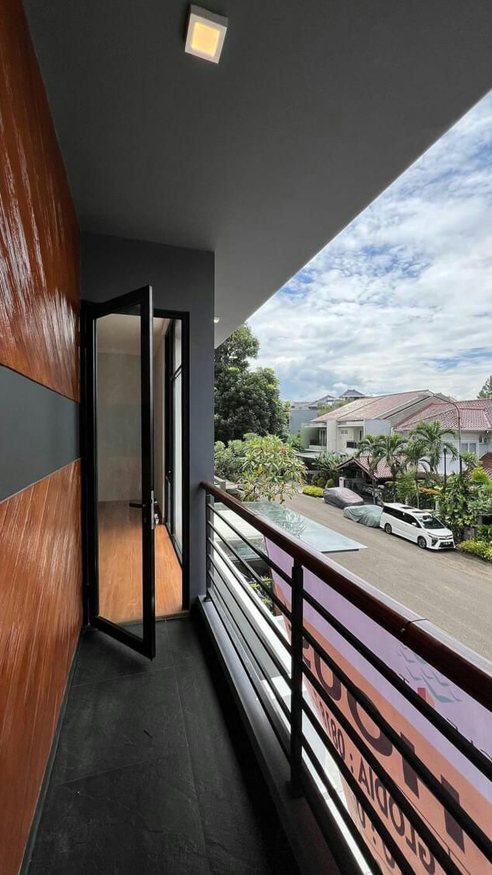 Rumah Bagus di Bintaro Jaya 9