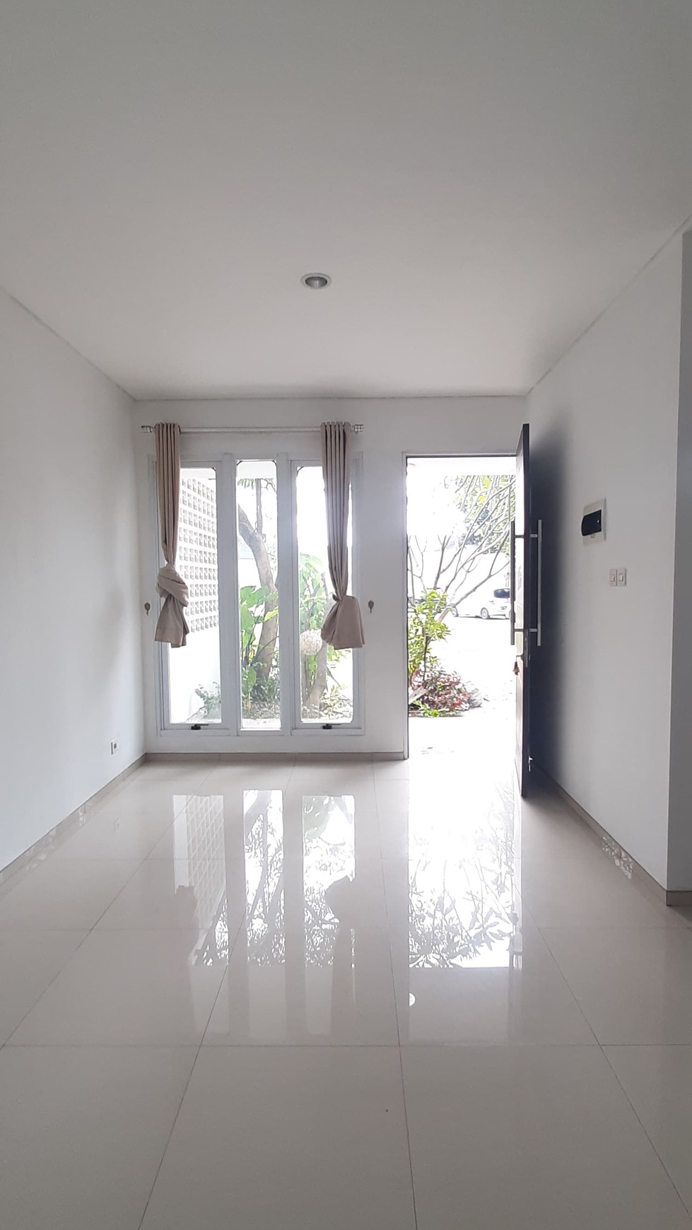 Rumah Bagus Dicluster Kebayoran Bintaro Jaya Sektor 7, Boulevard Cus Toll