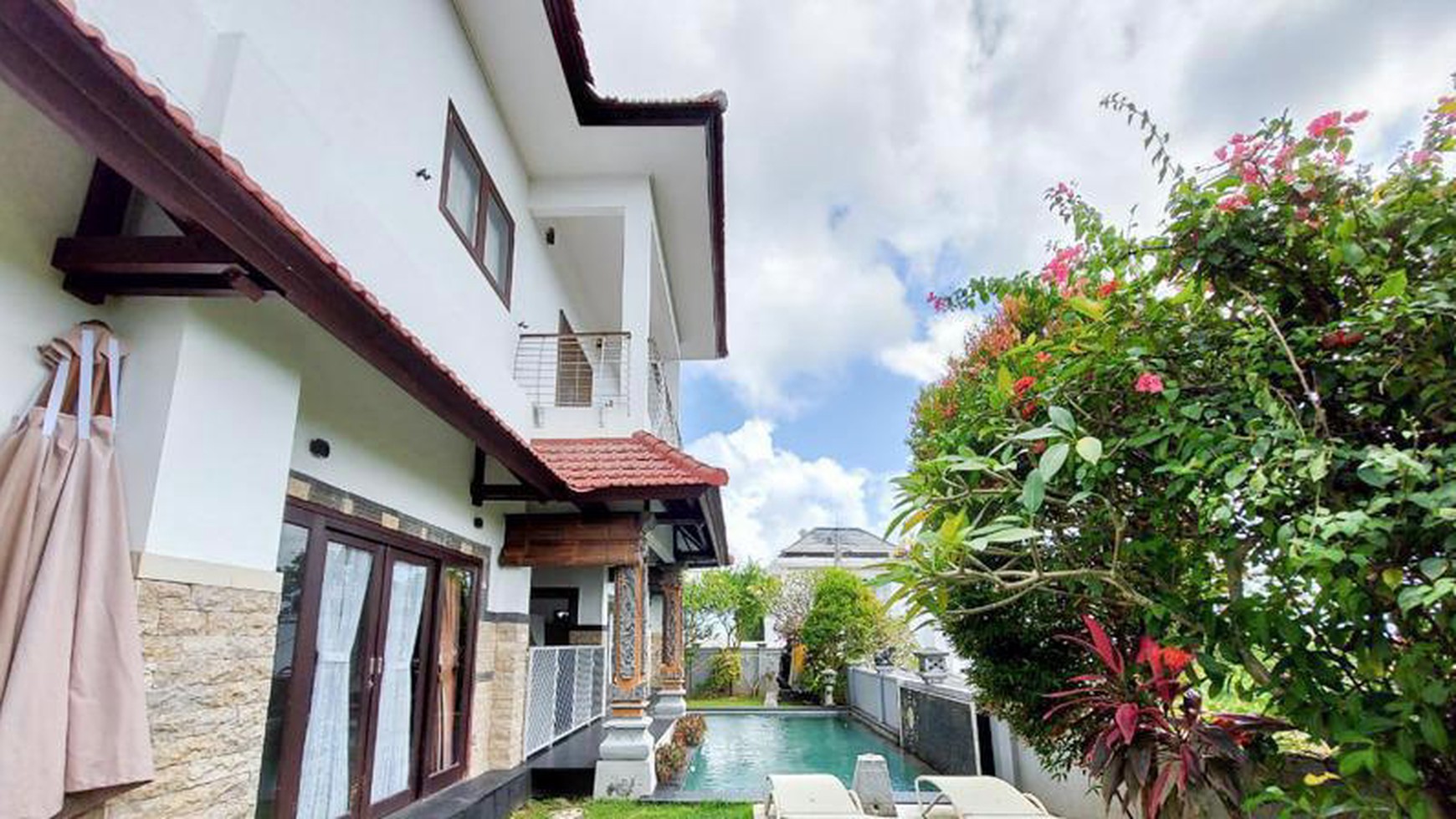 Freehold - Stunning Villa in great area Jimbaran