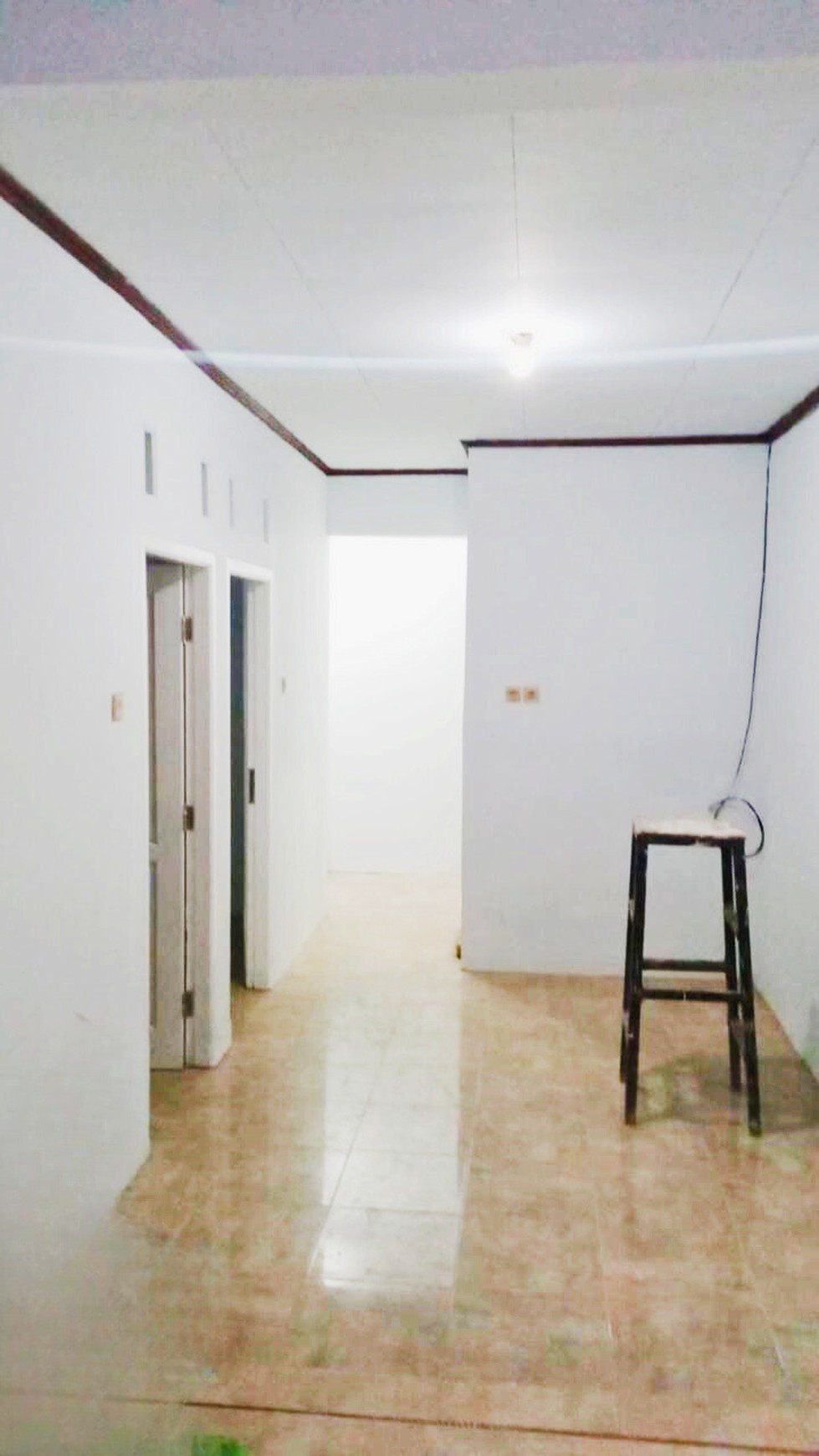 Dijual Rumah Cantik Lokasi Strategis di Binong Kab Tangerang