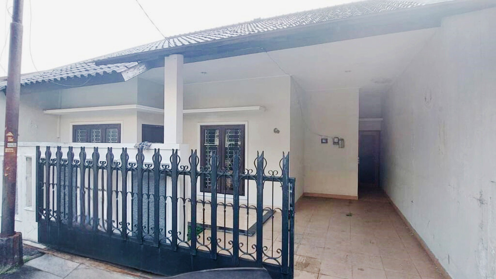 Dijual Rumah Siap Huni Lokasi Strategis di Joglo, Jakarta Barat