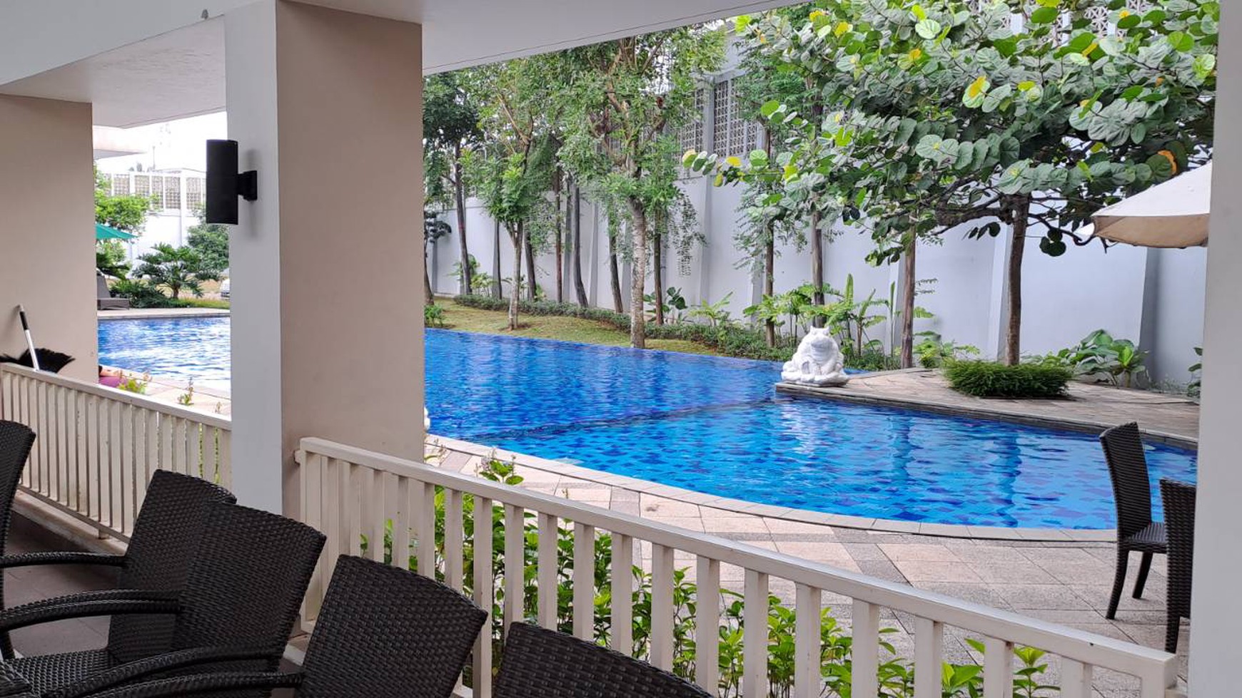 Rumah Hitung Tanah Area Cipete