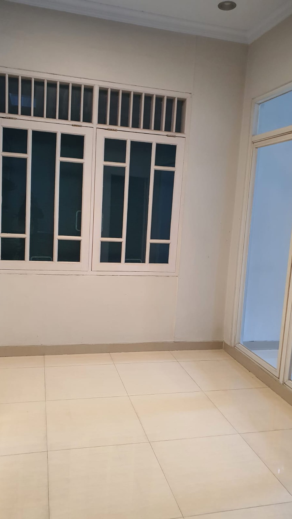 Dijual Rumah siap Huni dikawasan Lippo Karawaci Tangerang, dengan Harga Menarik