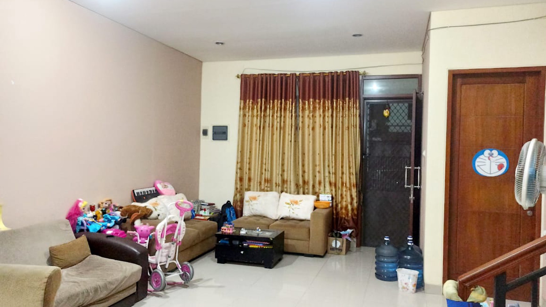 Rumah Pelangi Hijau, Kelapa Gading Luas 7x16m2