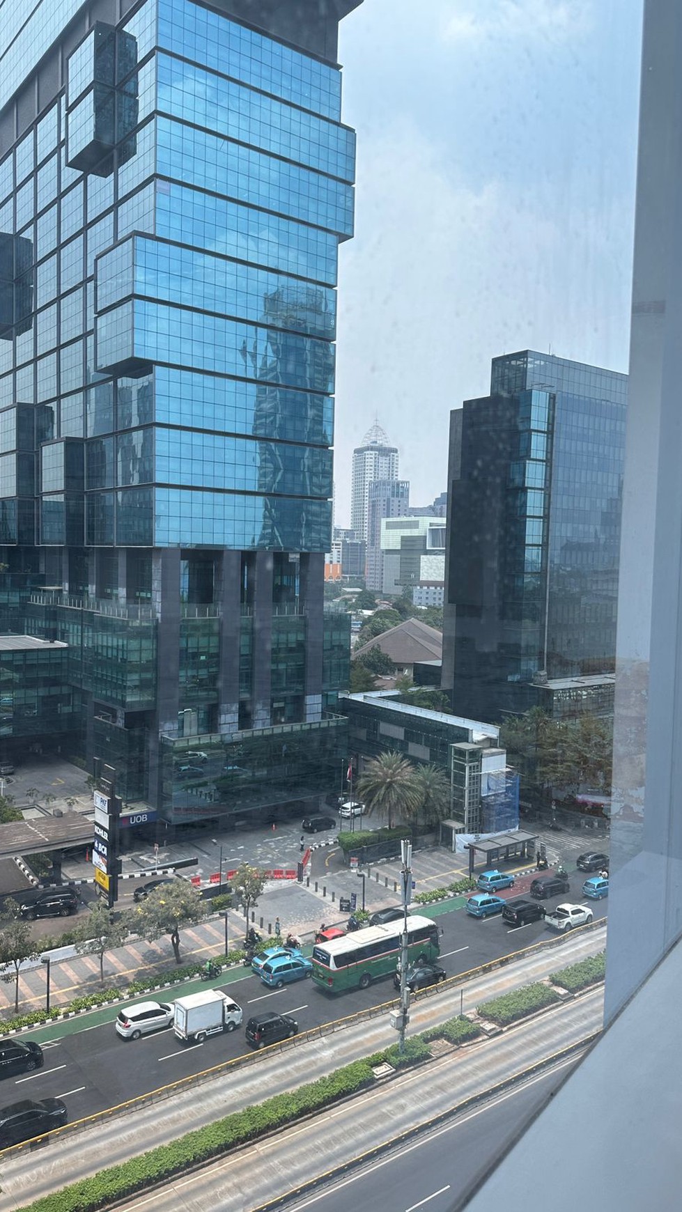 Dijual Office space di The City Tower - Thamrin - Jakarta Pusat