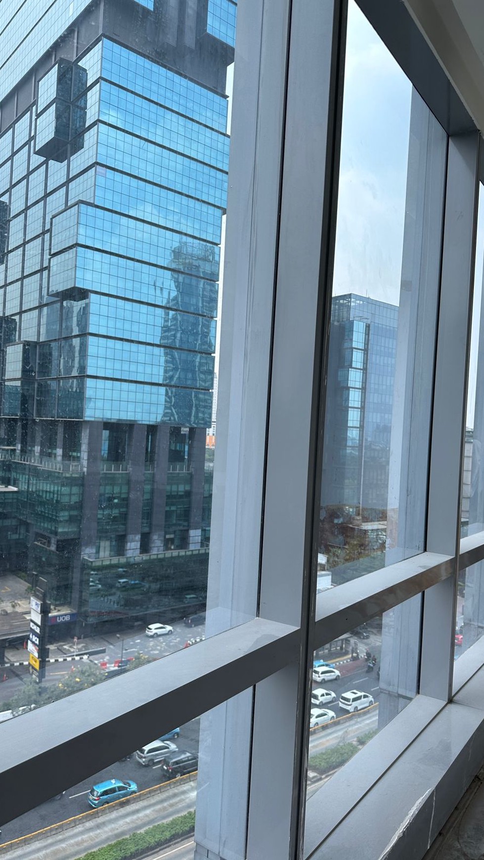 Dijual Office space di The City Tower - Thamrin - Jakarta Pusat