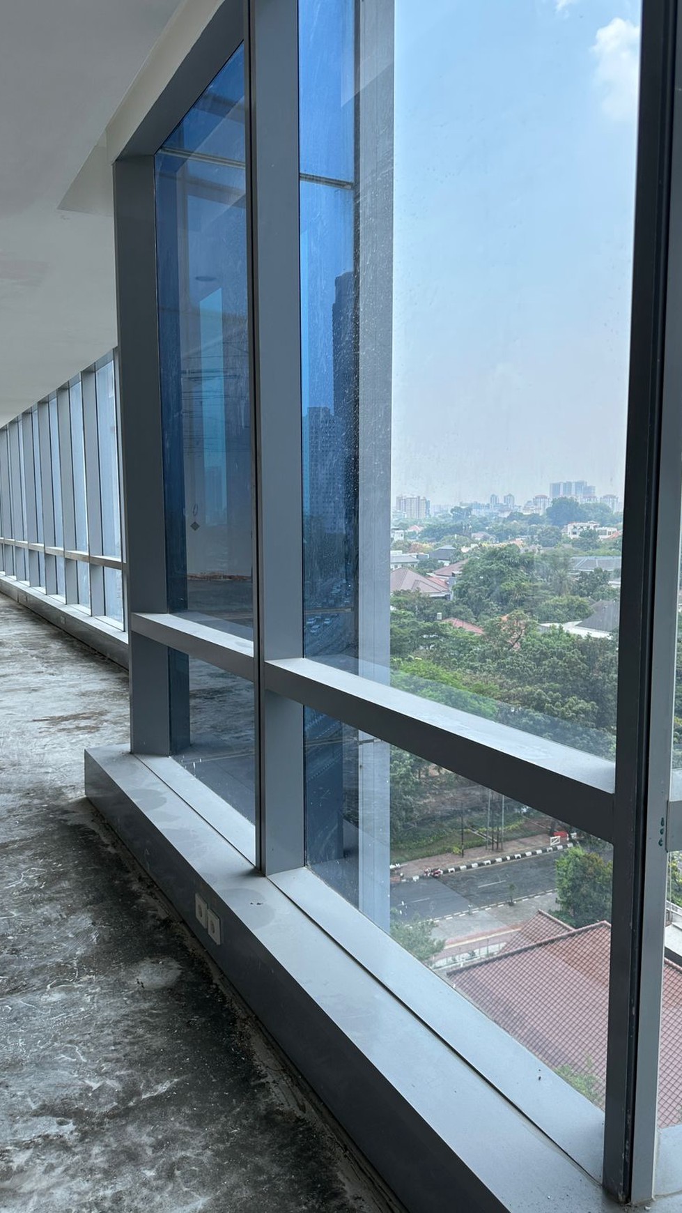 Dijual Office space di The City Tower - Thamrin - Jakarta Pusat