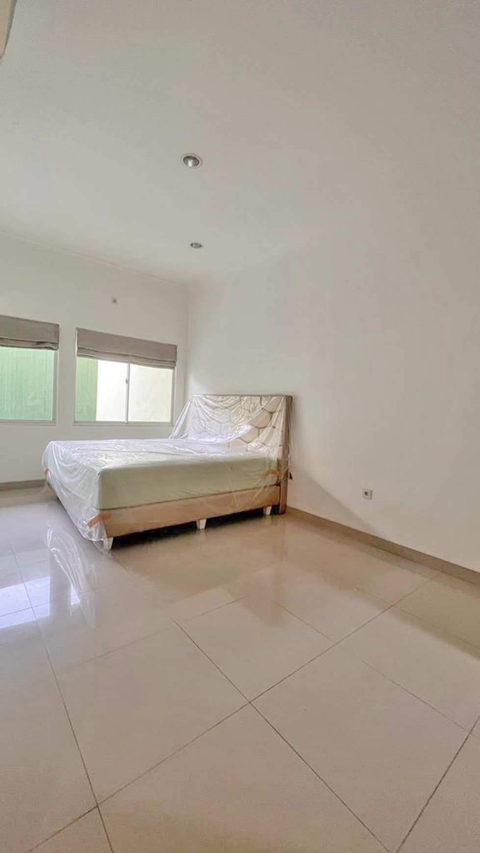 Dijual Rumah 2 lantai di Residence One, Cluster White Diamond BSD City