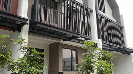 Disewakan Rumah di leonora symphonia Gading serpong 