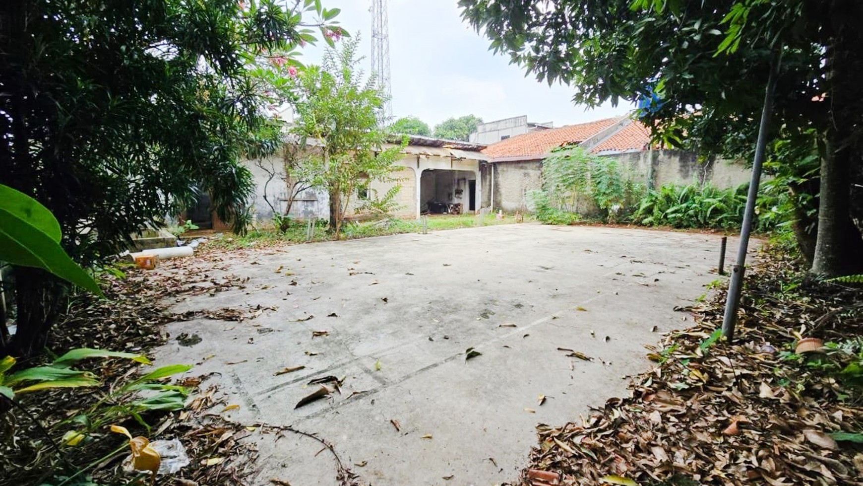 Rumah Hitung Tanah Area Cipete