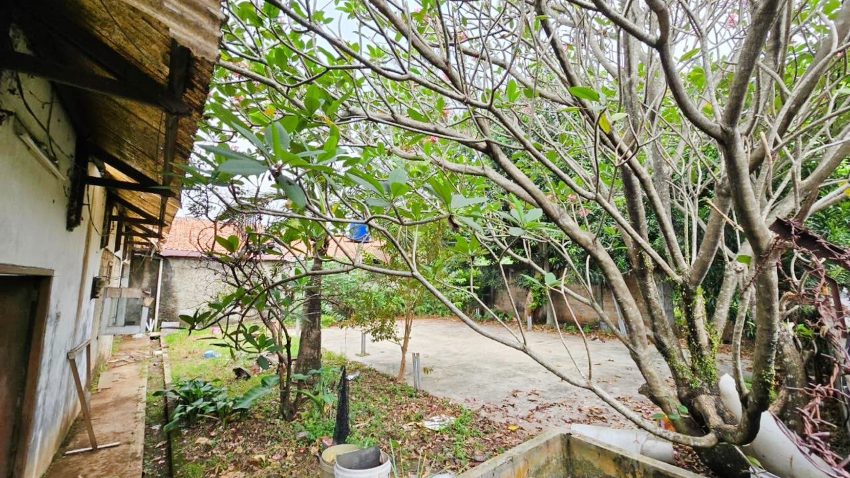 Rumah Hitung Tanah Area Cipete