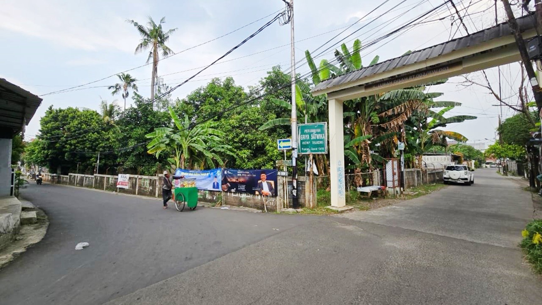 Rumah Hitung Tanah Area Cipete