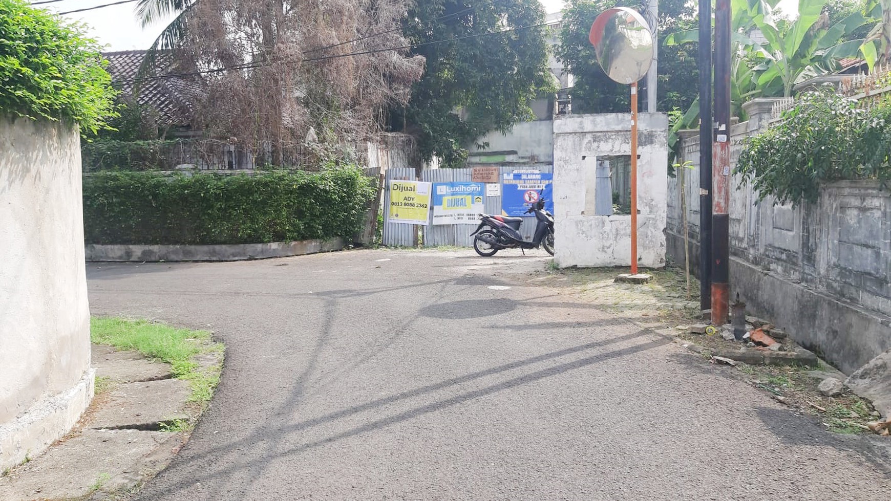 Rumah Hitung Tanah Area Cipete