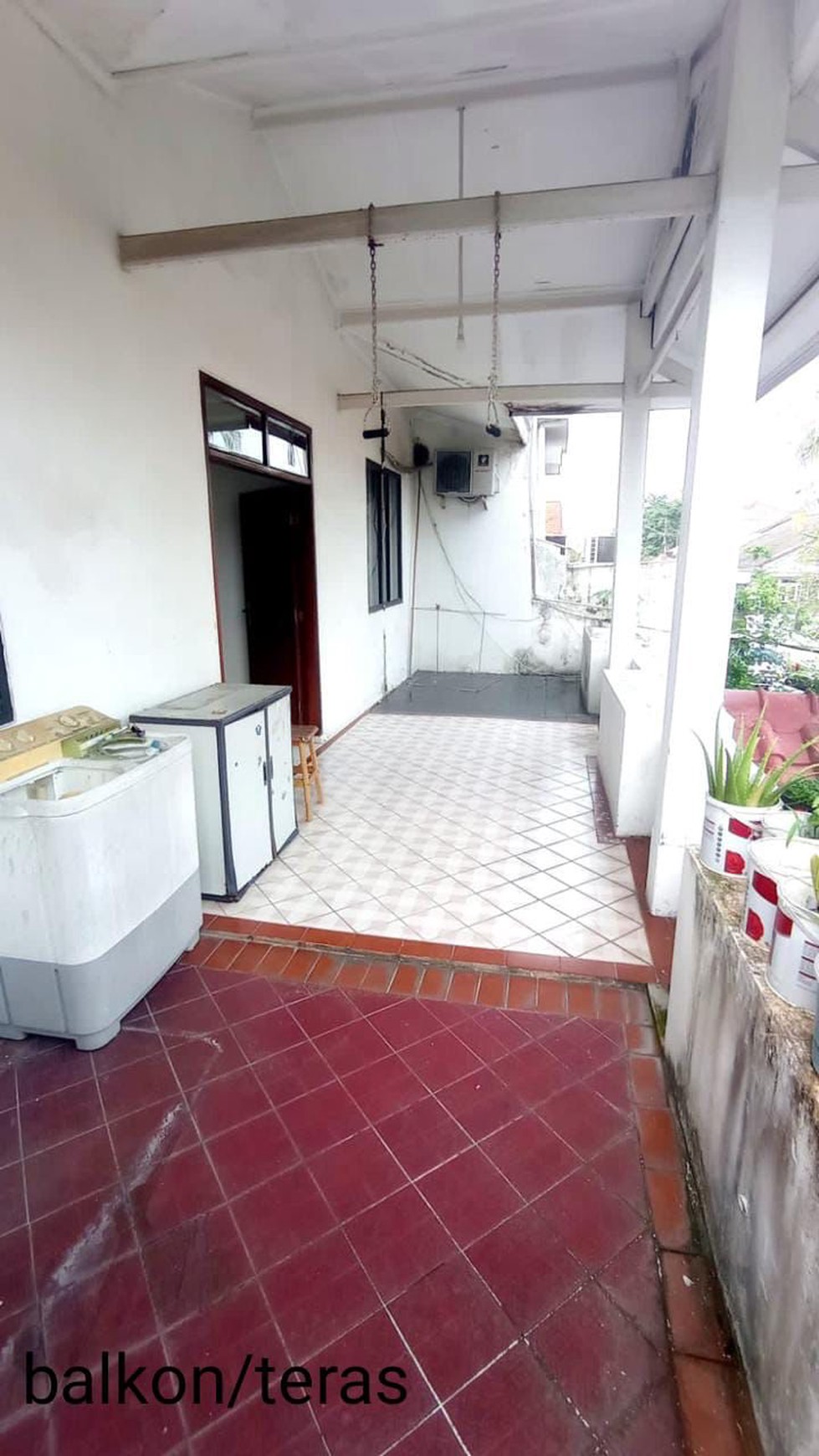 Rumah Hitung Tanah Area Cipete