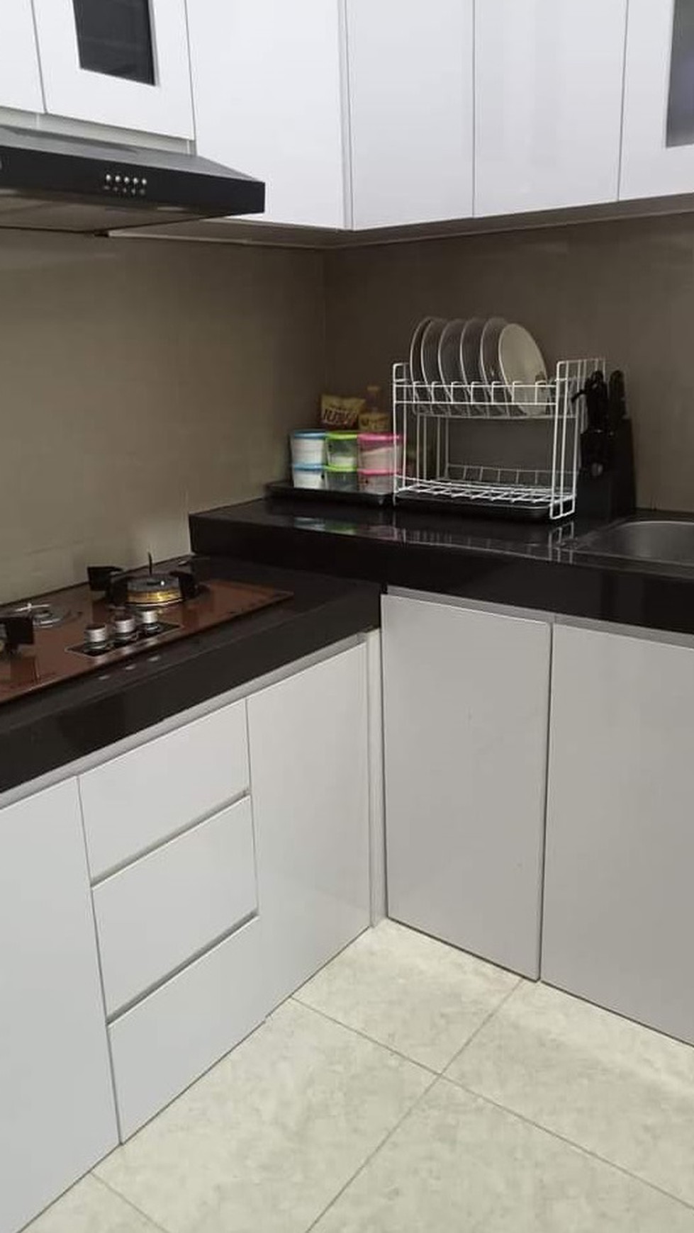 Rumah Hitung Tanah Area Cipete