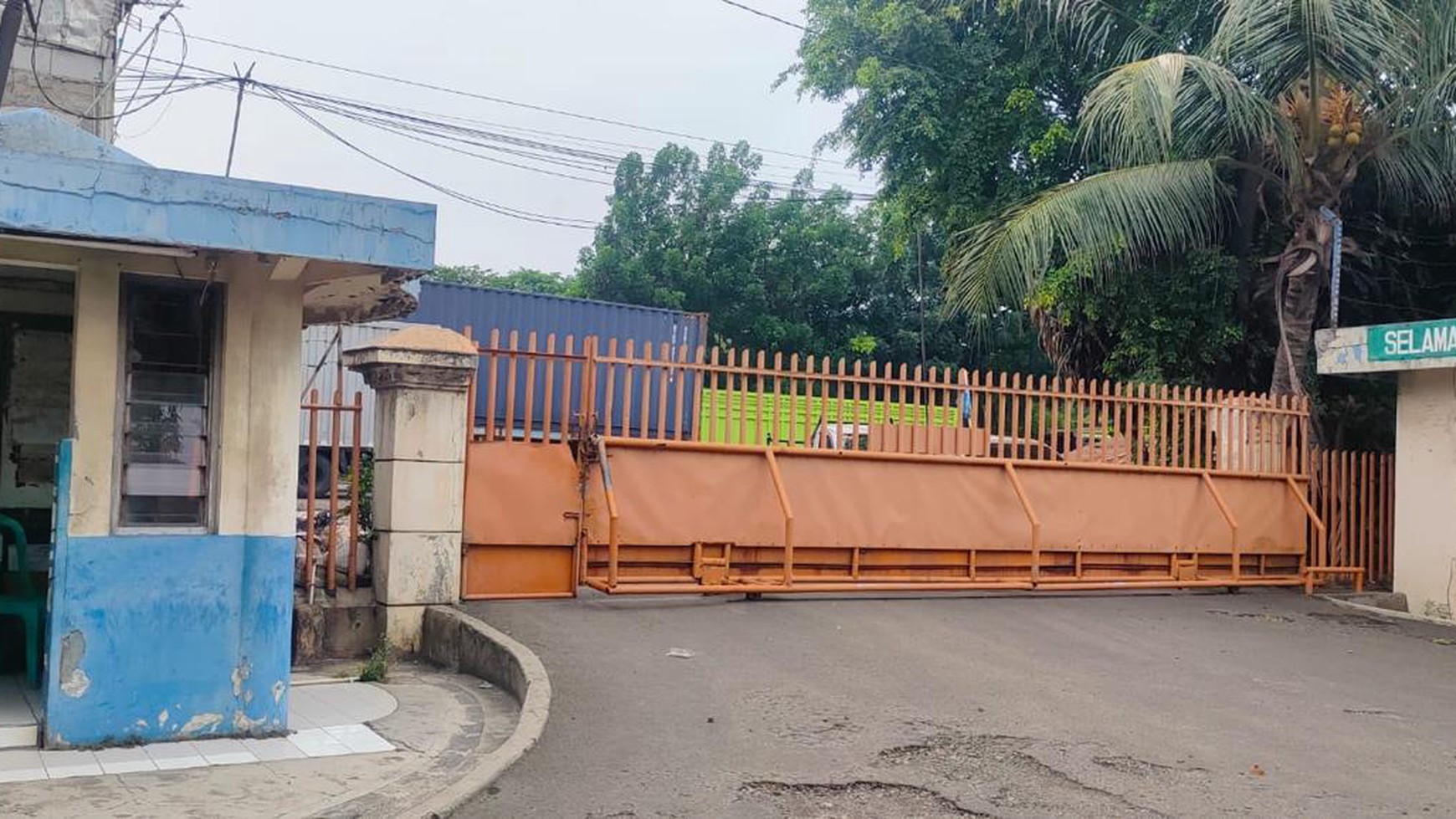 Rumah Hitung Tanah Area Cipete