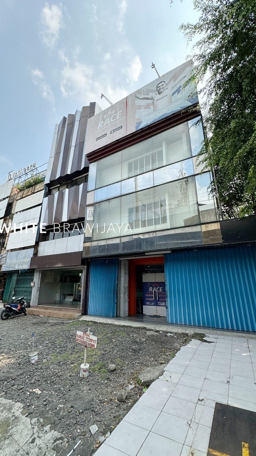 Rumah Hitung Tanah Area Cipete