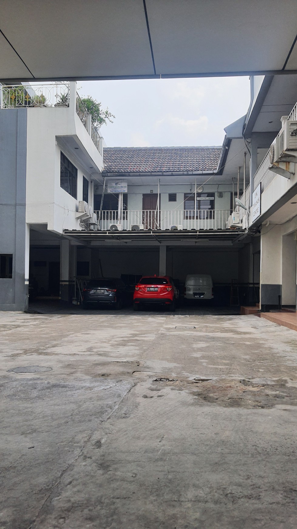 For Sale Gedung Ex Showroom Jatinegara Jaktim 