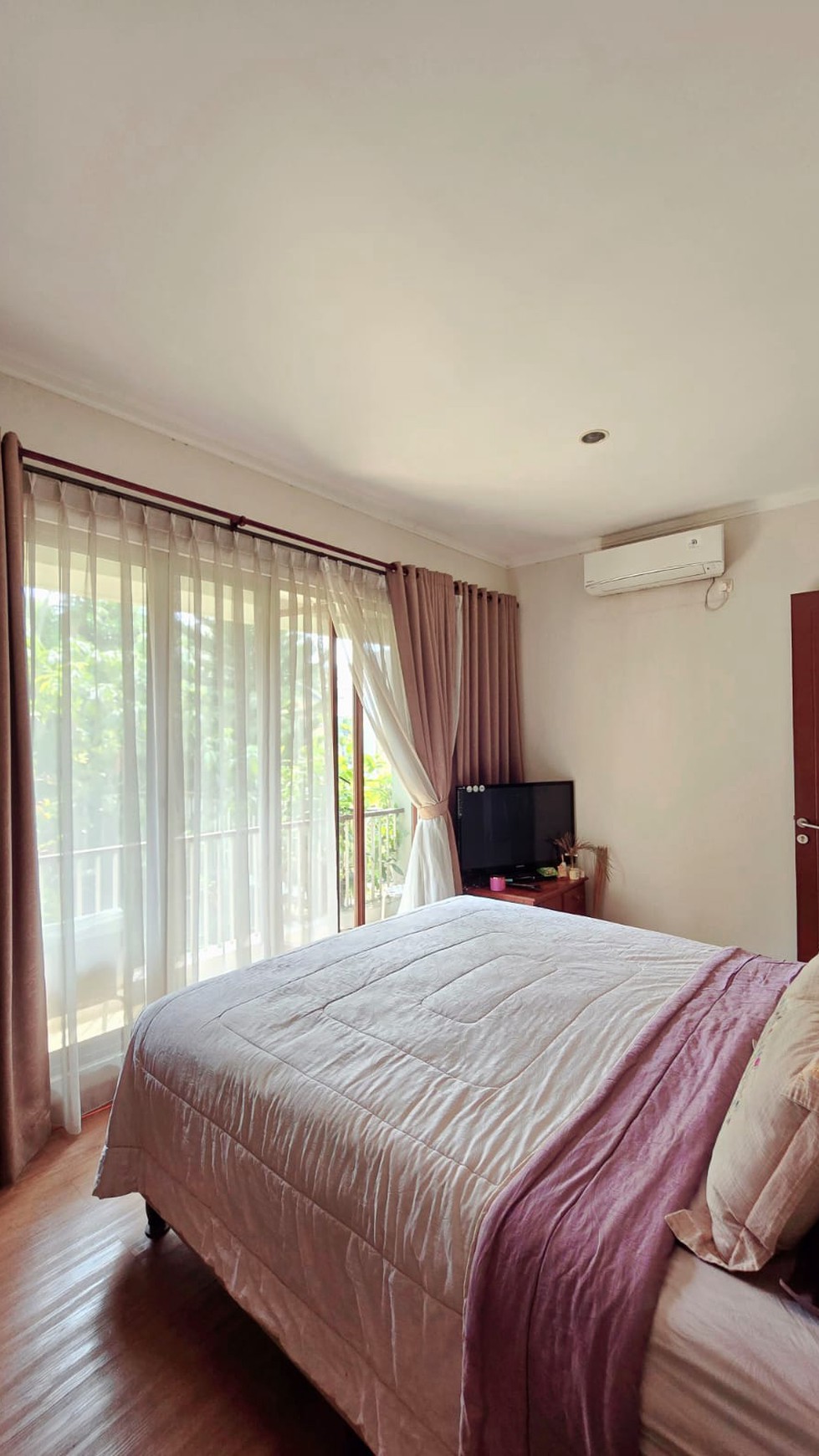 Rumah Bagus Di Discovery Fiore Bintaro Jaya Sektor 9