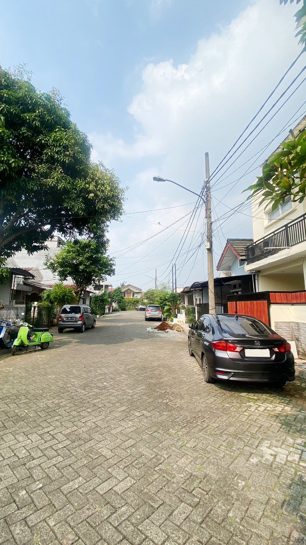 Rumah Bagus Di Graha Raya Bintaro Jaya Tangerang Selatan