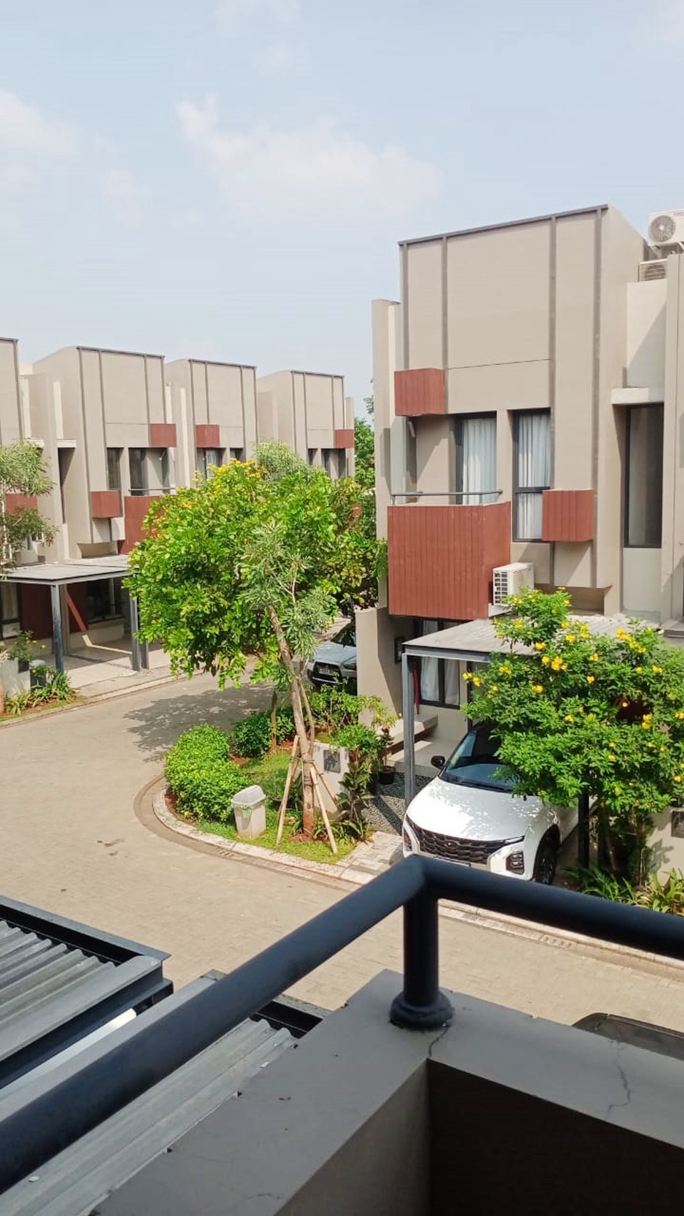 Rumah Bagus Di Cluster Tabebuya BSD Tangerang Selatan.