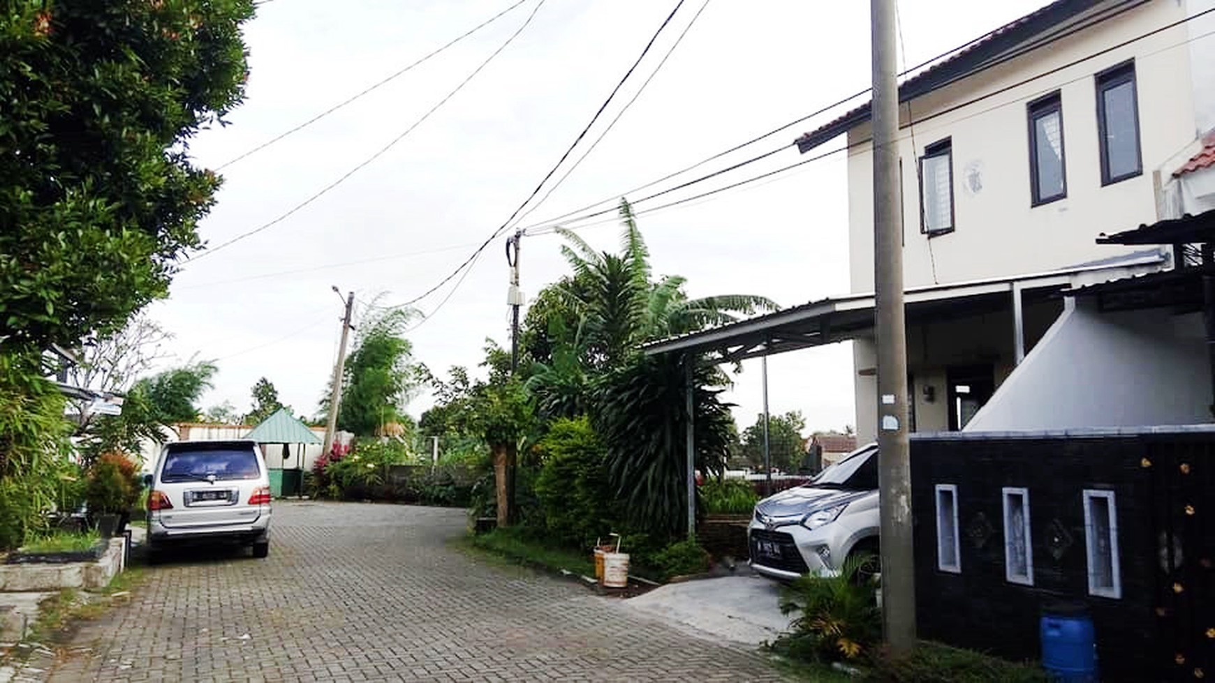 Rumah Bagus Siap Huni dan Asri di Griya Bogor Raya Baranangsiang, Bogor