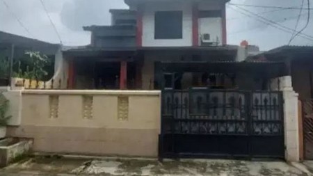 Rumah 2 Lantai, bagus siap huni di Cipadu