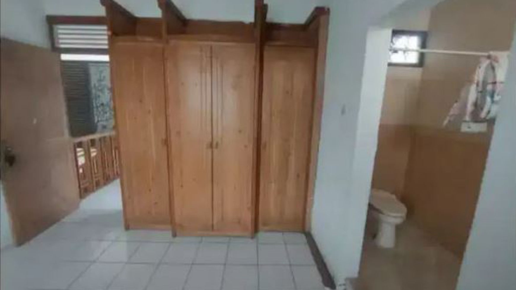 Rumah 2 Lantai, bagus siap huni di Cipadu