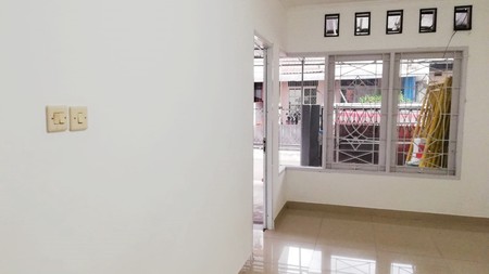 Rumah Bagus Di Cornelia Residence Graha Raya Bintaro Jaya