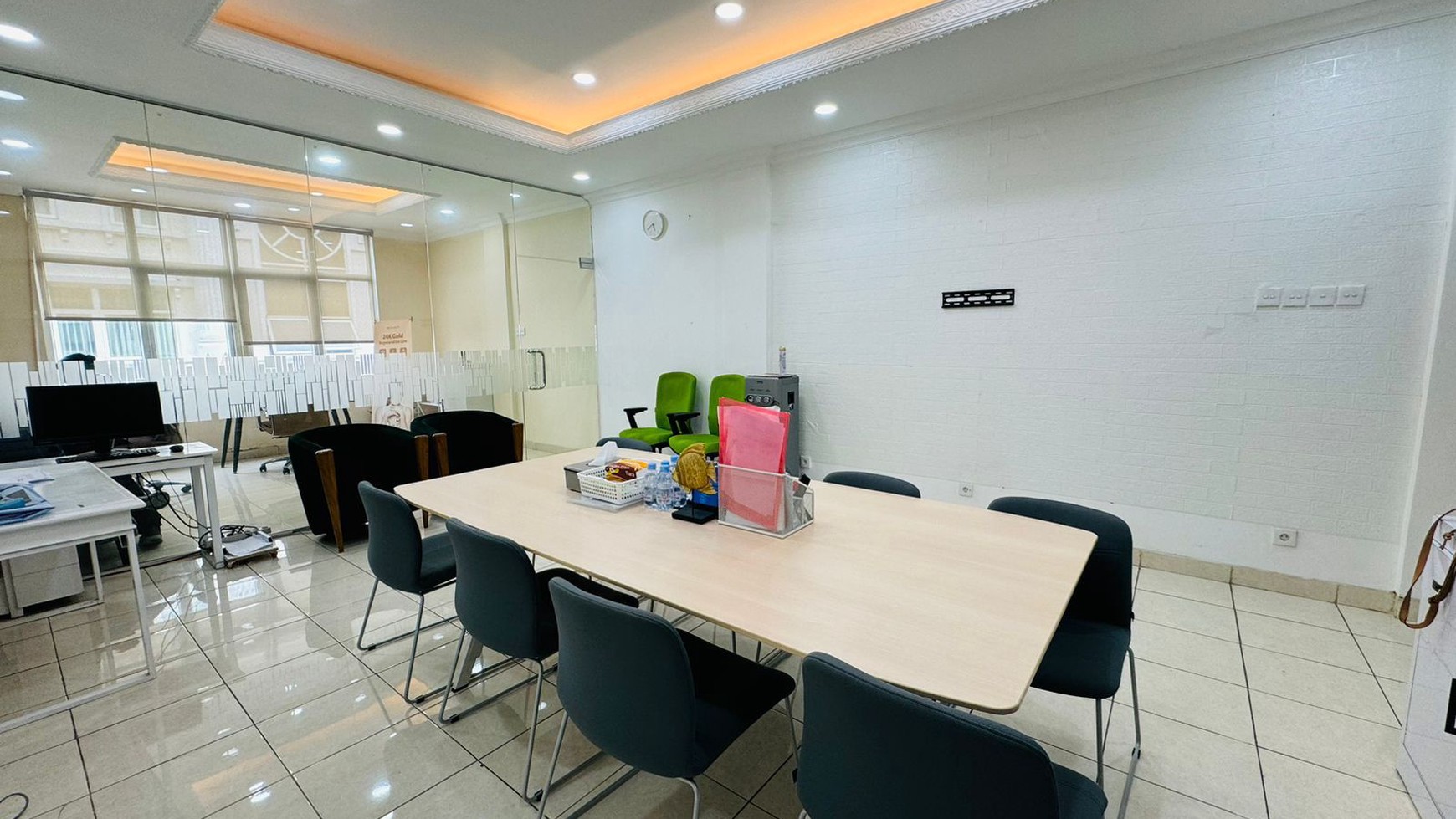 Ruko Siap Pakai Semi Furnished dan Kawasan Strategis @Tebet