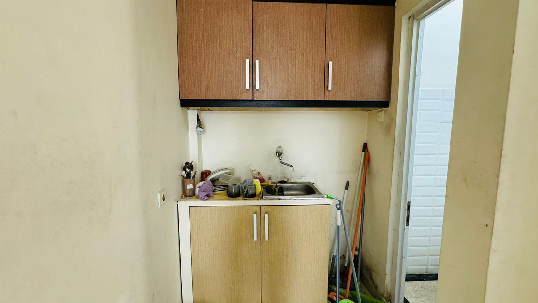 Ruko Siap Pakai Semi Furnished dan Kawasan Strategis @Tebet