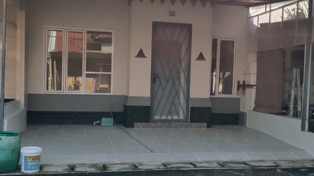 Dijual rumah di Taman Ubud Kencana 7 Lippo Karawaci Tangerang