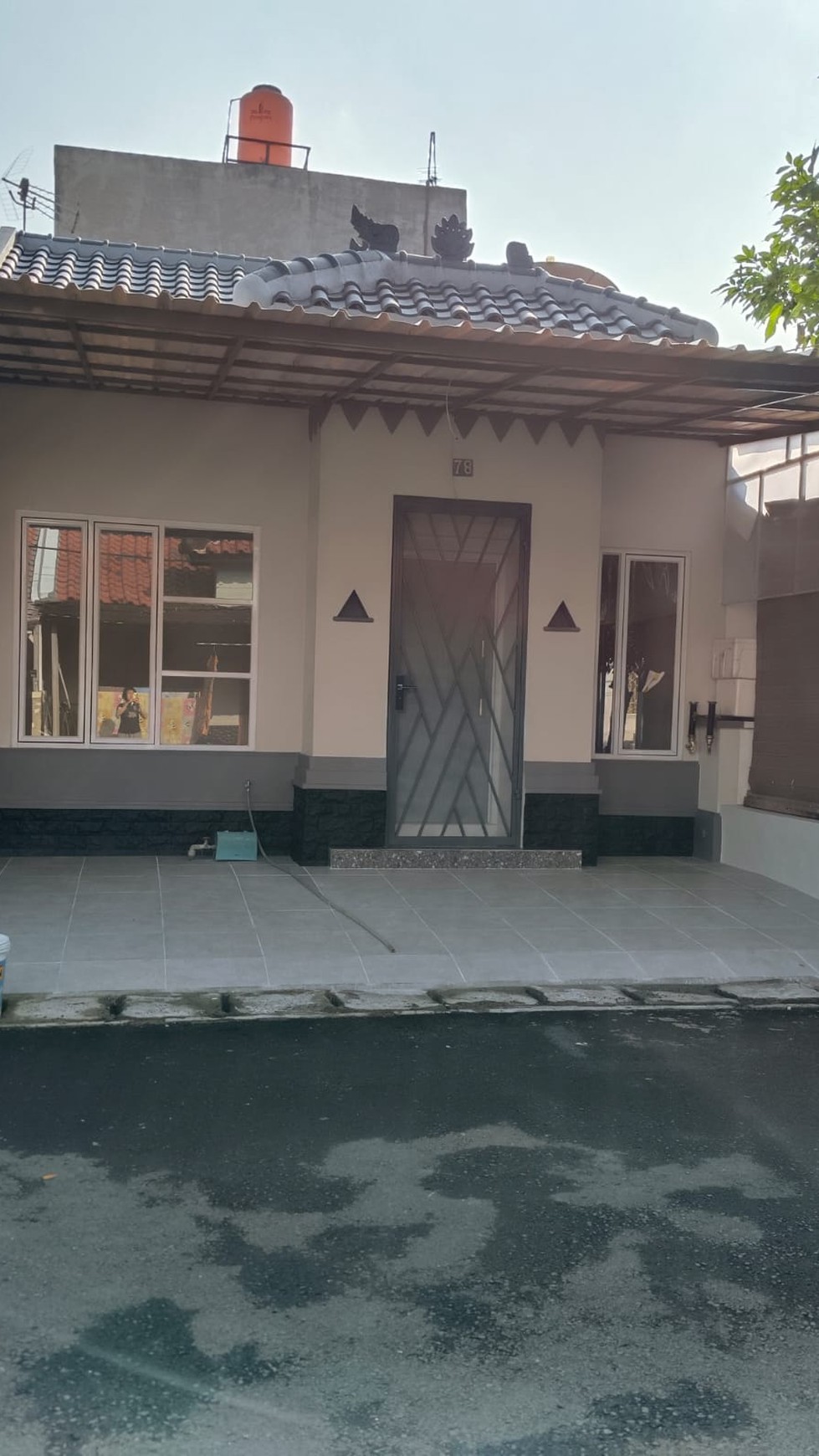 Dijual rumah di Taman Ubud Kencana 7 Lippo Karawaci Tangerang