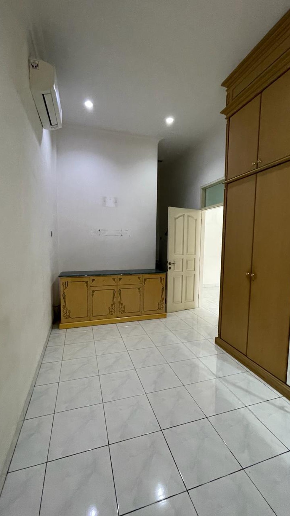 Dijual rumah di taman permata indah 2