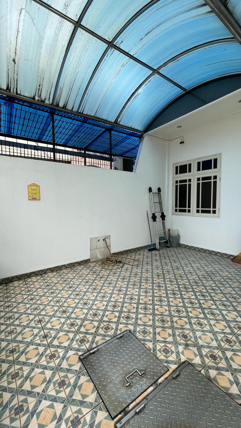 Dijual rumah di taman permata indah 2