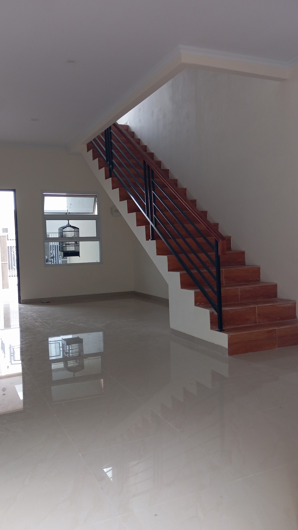 Dijual rumah di area Cluster Cattelya Banjar wijaya Kota Tangerang