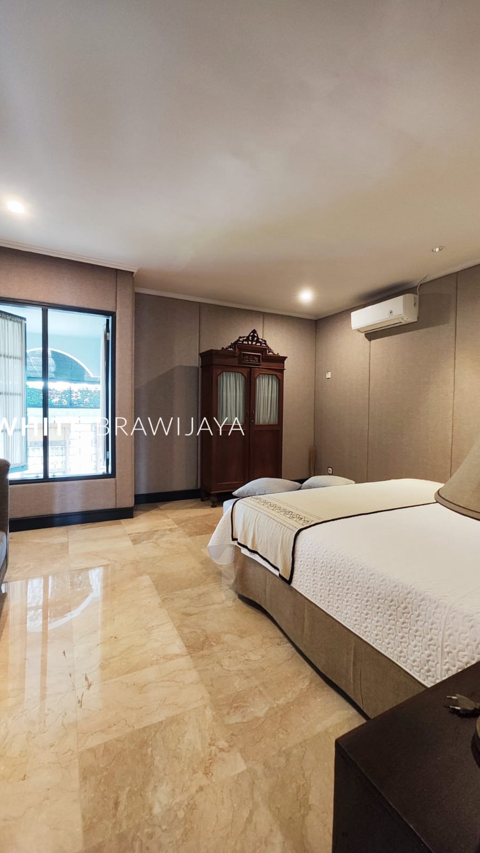  Newly Renovated House Best Location Area Darmawangsa