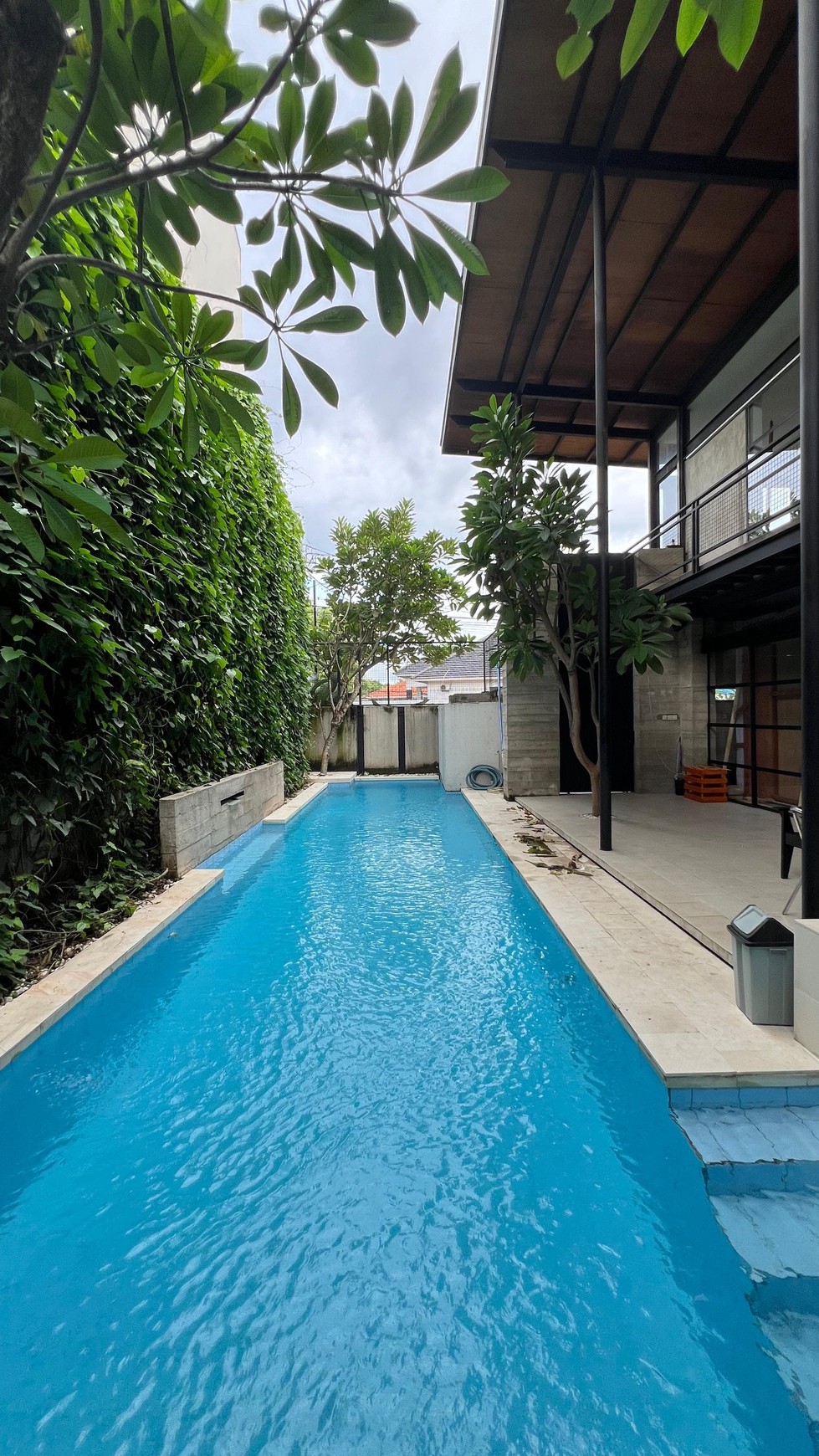 Rumah Bintaro Design Modern Industrial Private Swimming Pool