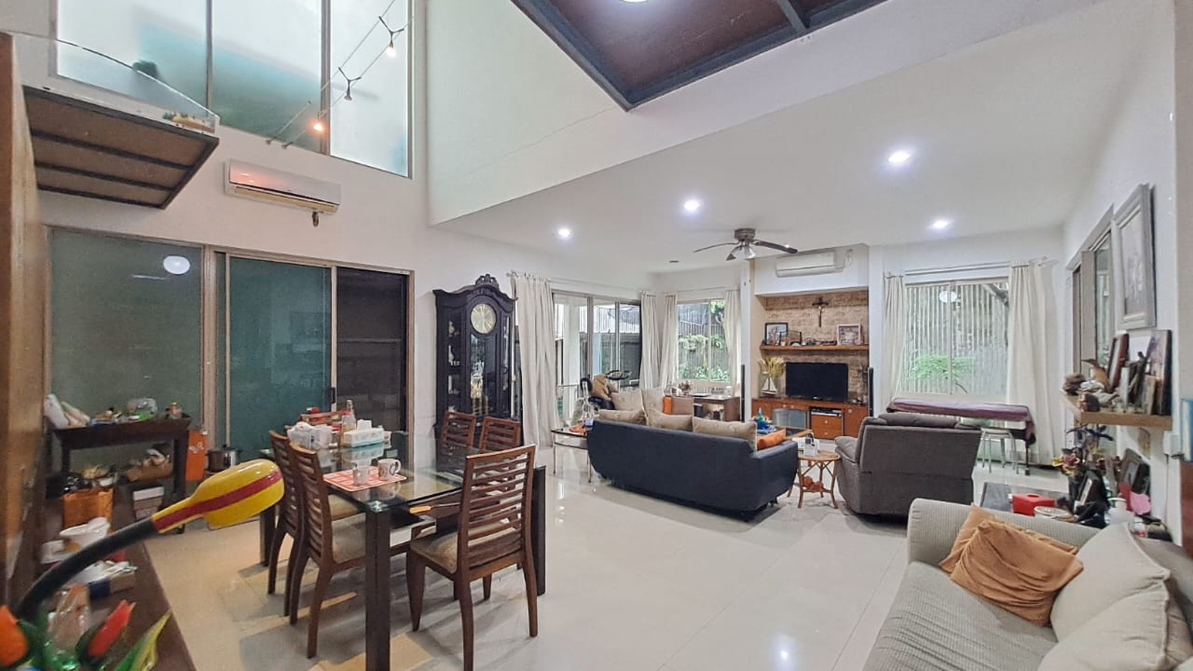 Rumah Hitung Tanah Area Cipete