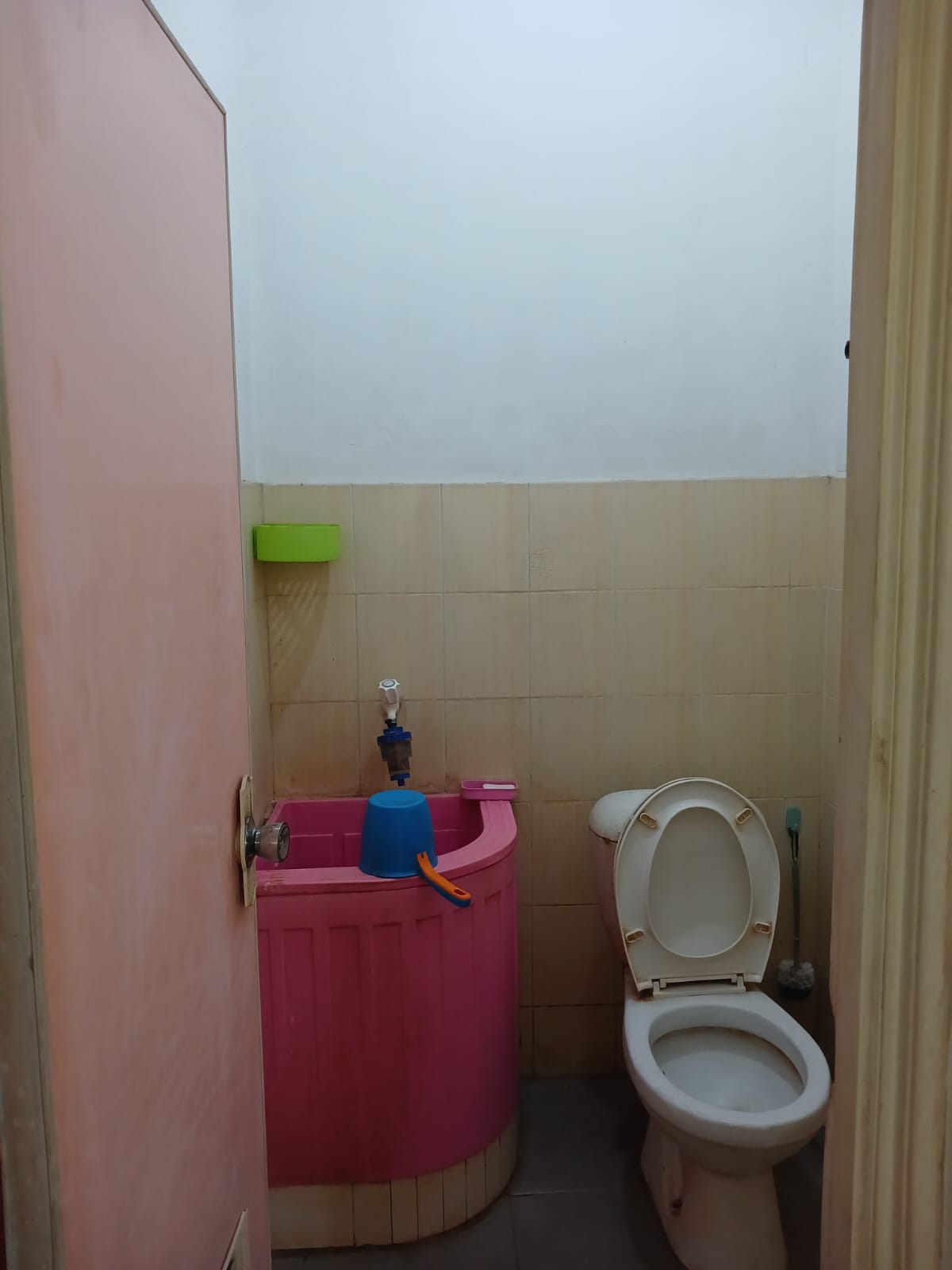 Rumah Hitung Tanah Area Cipete