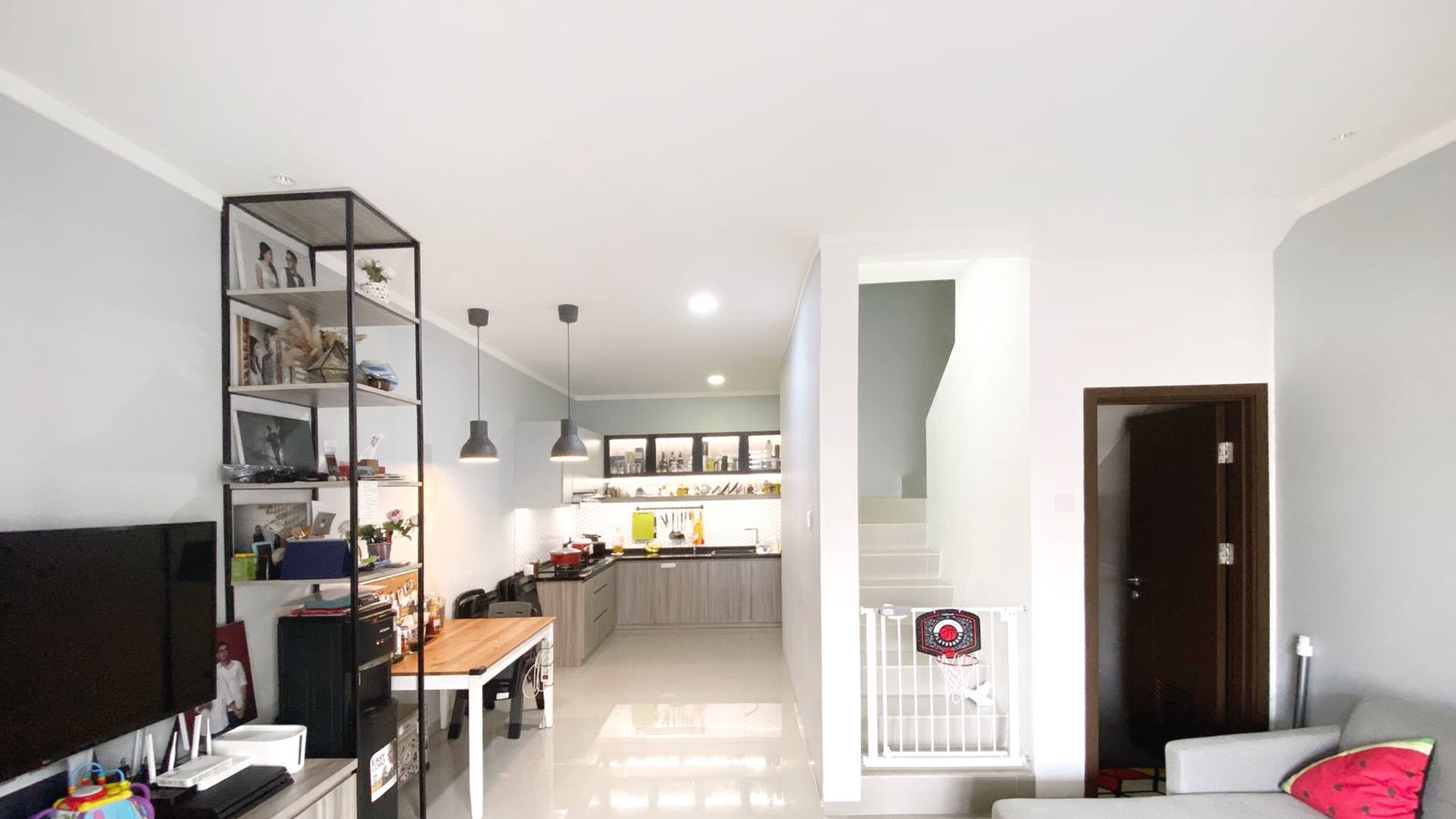 Rumah Hitung Tanah Area Cipete