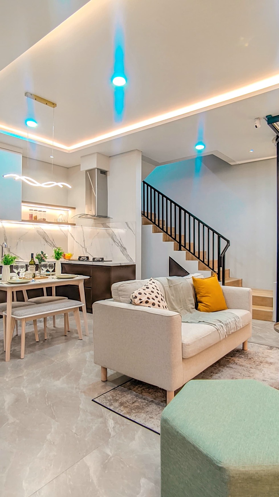 Rumah Hitung Tanah Area Cipete