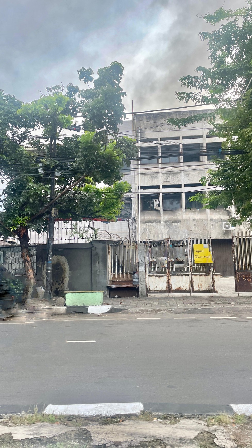 Rumah Hitung Tanah Area Cipete